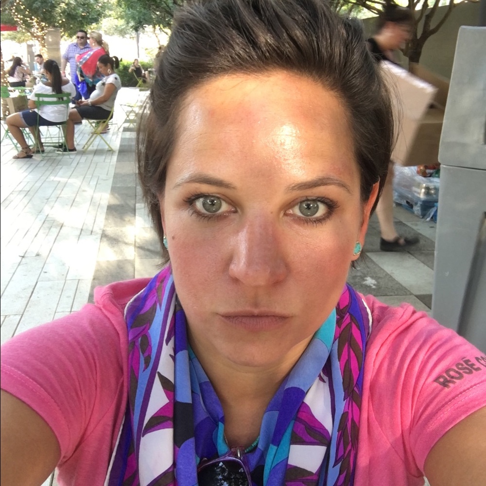 Meet your Posher, Erika